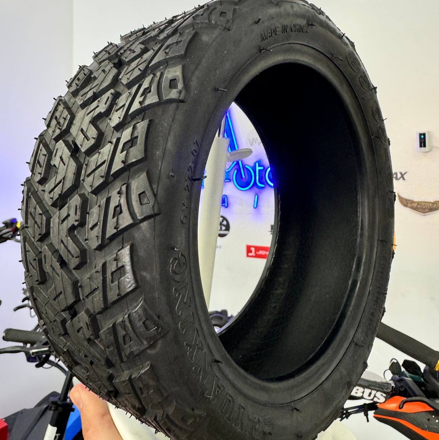 60/65-6.9 Tubeless Tire – Electric Scooter Replacement Tire | Heavy Duty 6.9 Inch