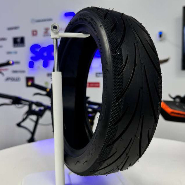 60/70-6.5 Tubeless Tire – Electric Scooter Replacement Tire | Replaces 10x2.5 | Heavy Duty 6.5 Inch
