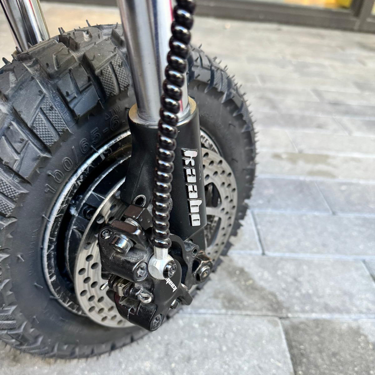 100/65-6.5 Tubeless Tire for Electric Scooter | Performance Replacement